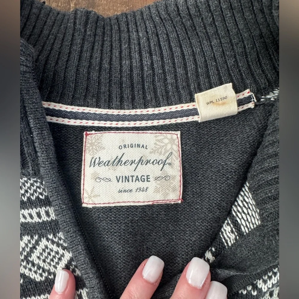 Weatherproof Vintage Men's Gray Patterned Quarter zip pullover sweater